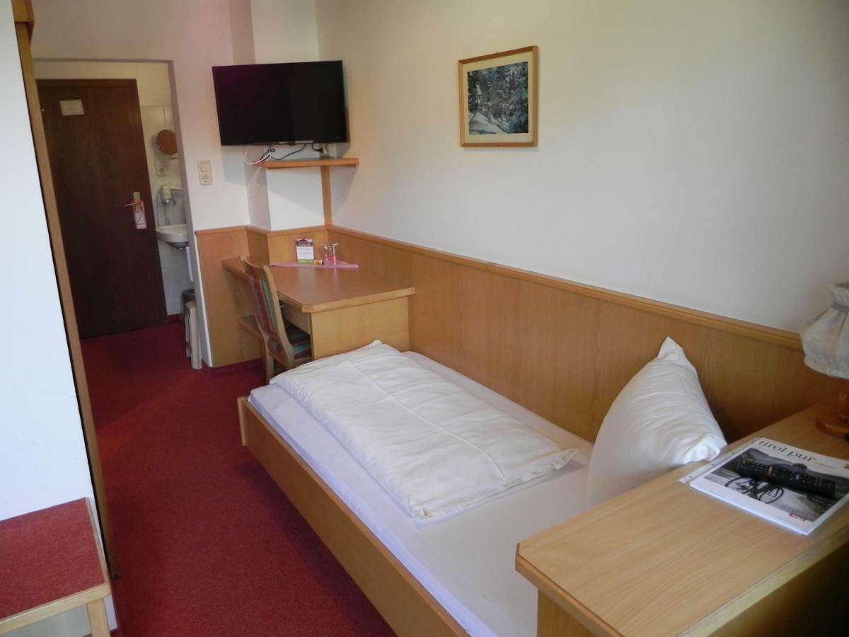 Hotel-Restaurant Sonnhof Radfeld Zewnętrze zdjęcie